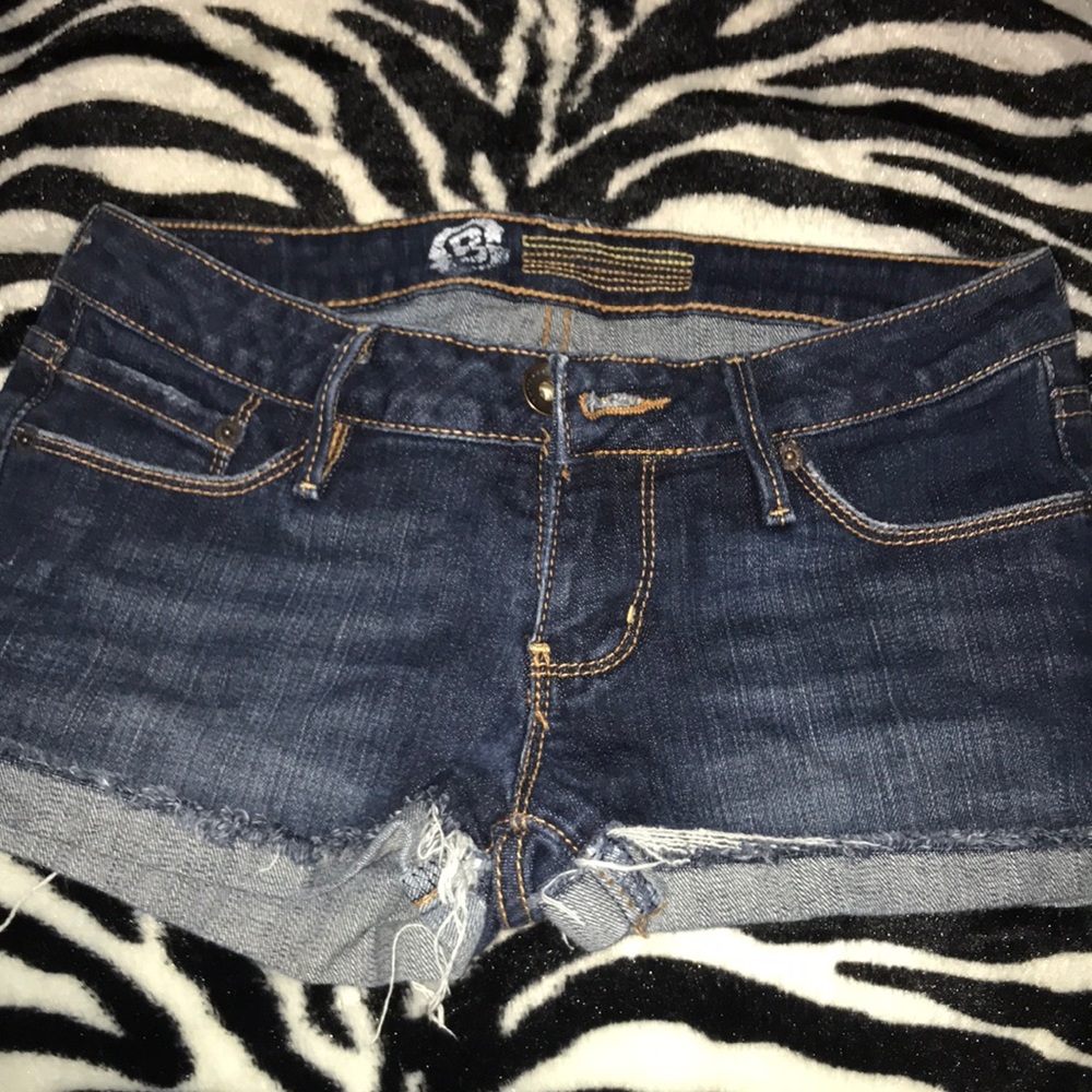 Bullhead shorts